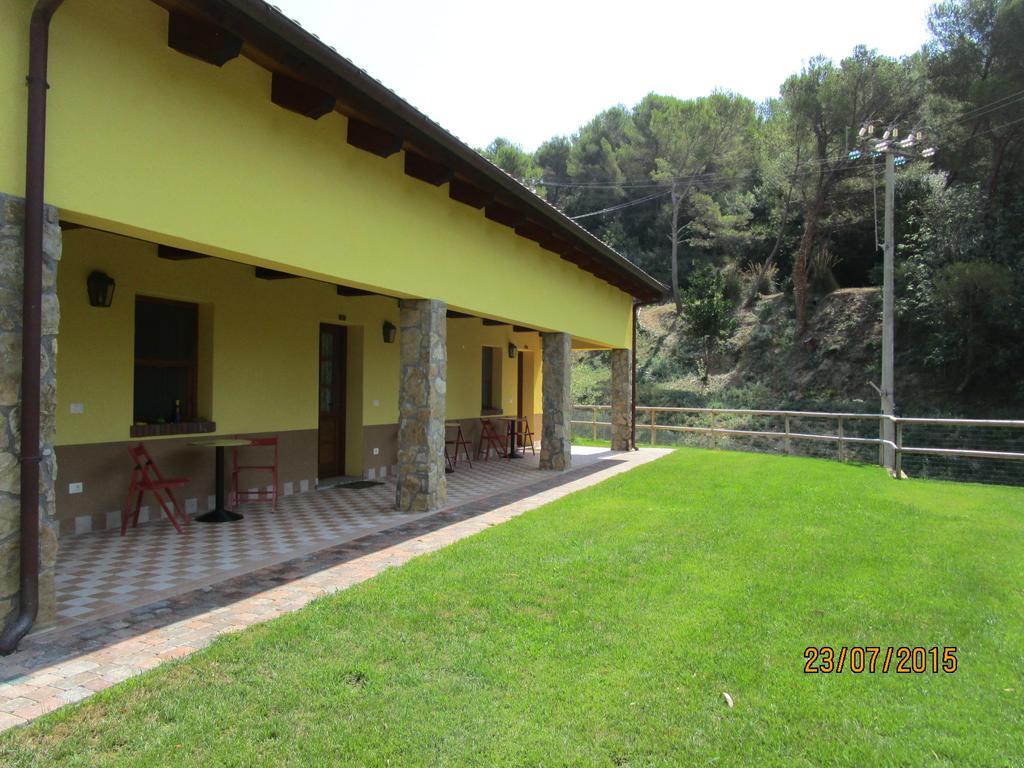 Agriturismo Rio Castello Marina dʼMarina dʼAndora Exterior foto